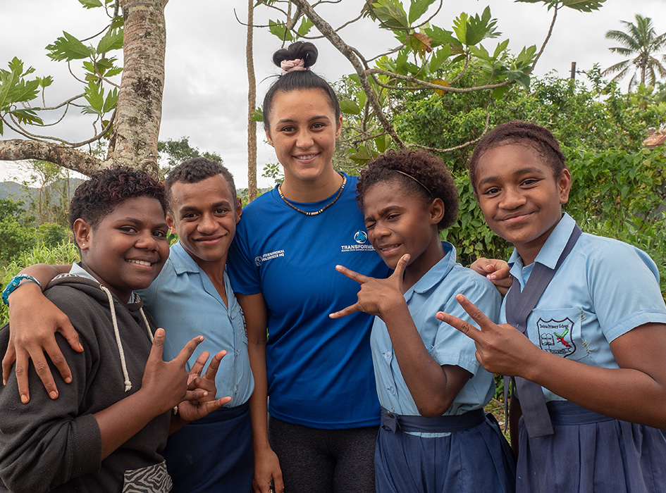 volunteer-to-teach-english-in-fiji-suva-ivhq